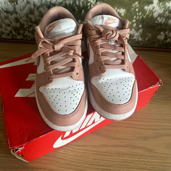 NILE DUNK LOW WHITE ROSE WHISPER - Picture 5 of 5